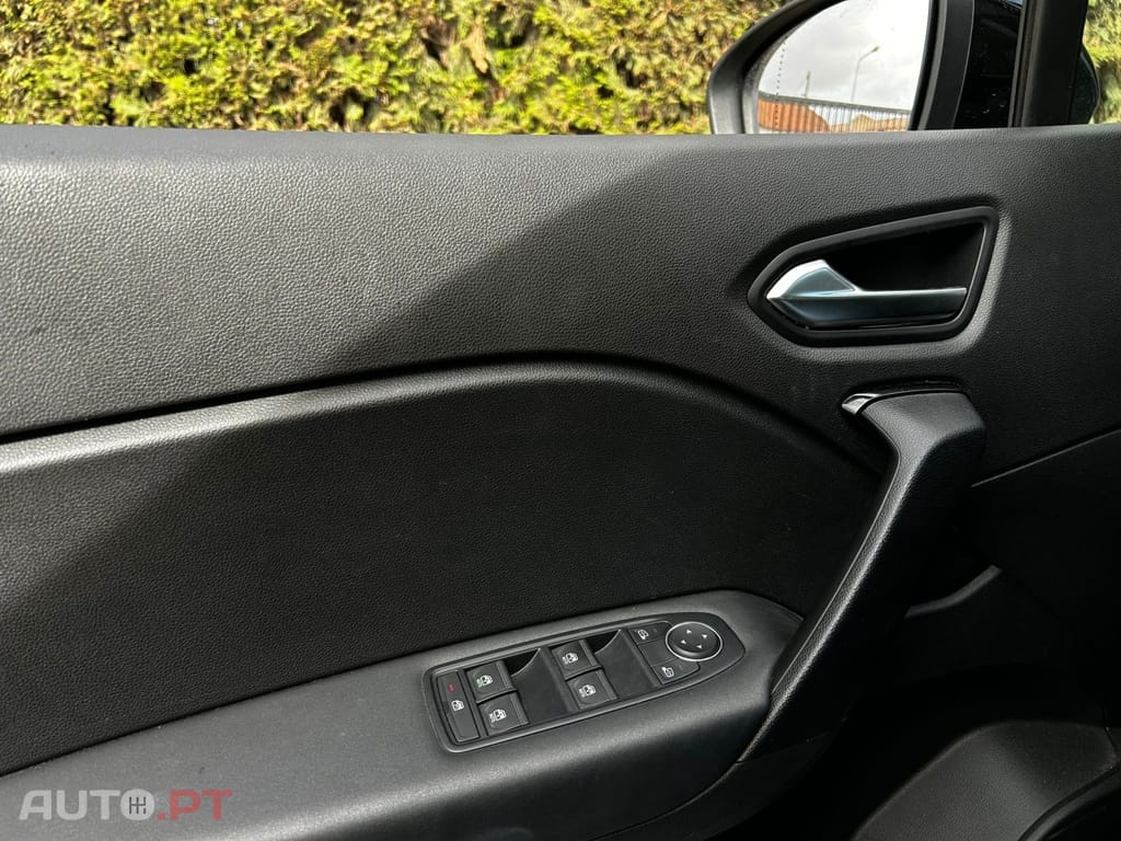 Renault Captur 1.0 TCe Intens