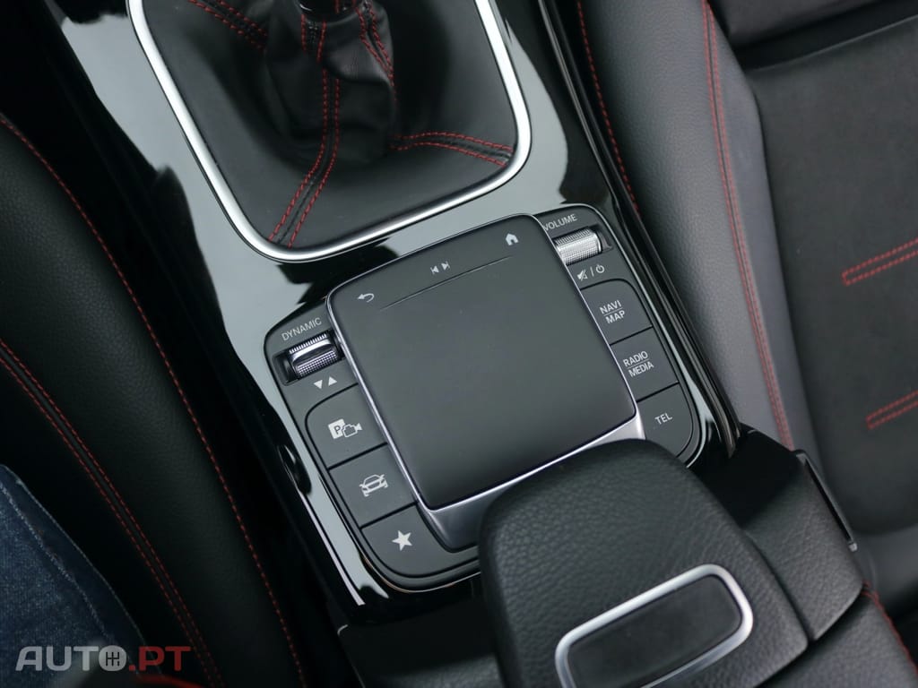 Mercedes-Benz A 160 d AMG Line