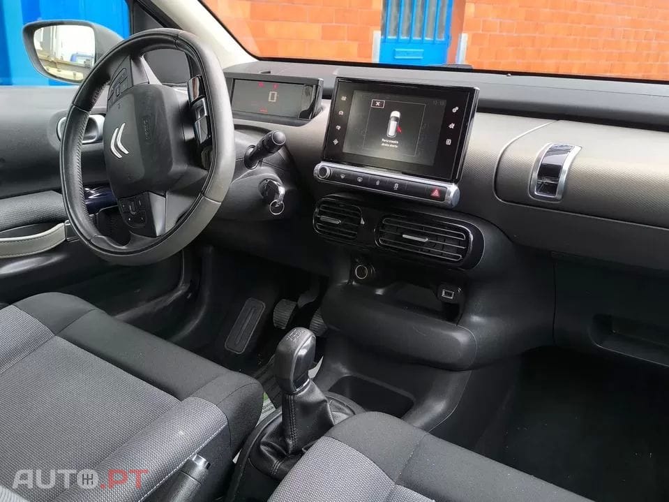 Citroen C4 Cactus 1.6 BlueHDi Shine