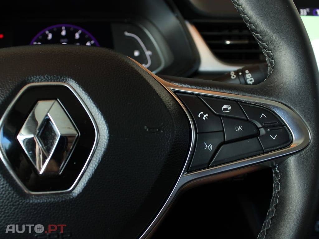 Renault Captur 1.0 TCe Techno Bi-Fuel