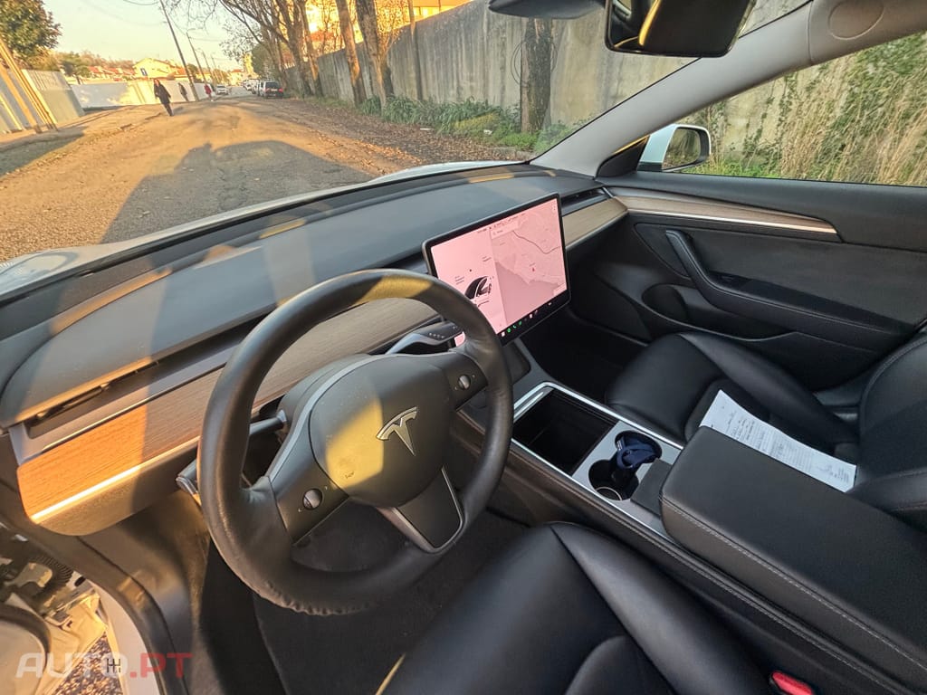 Tesla Model 3 Long Range AWD Dual Motor