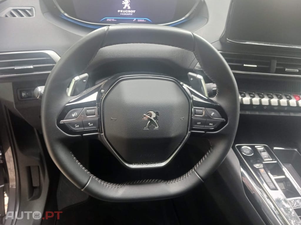 Peugeot 5008 1.5 BlueHDi Allure Pack EAT8