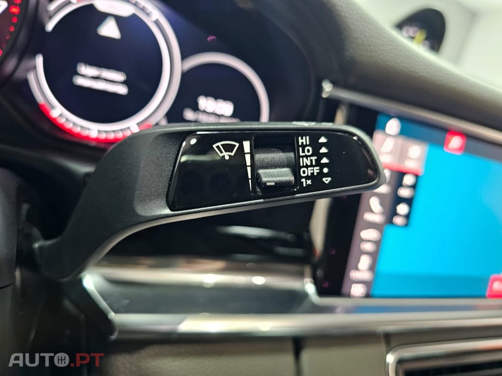 Porsche Panamera 4 E-Hybrid