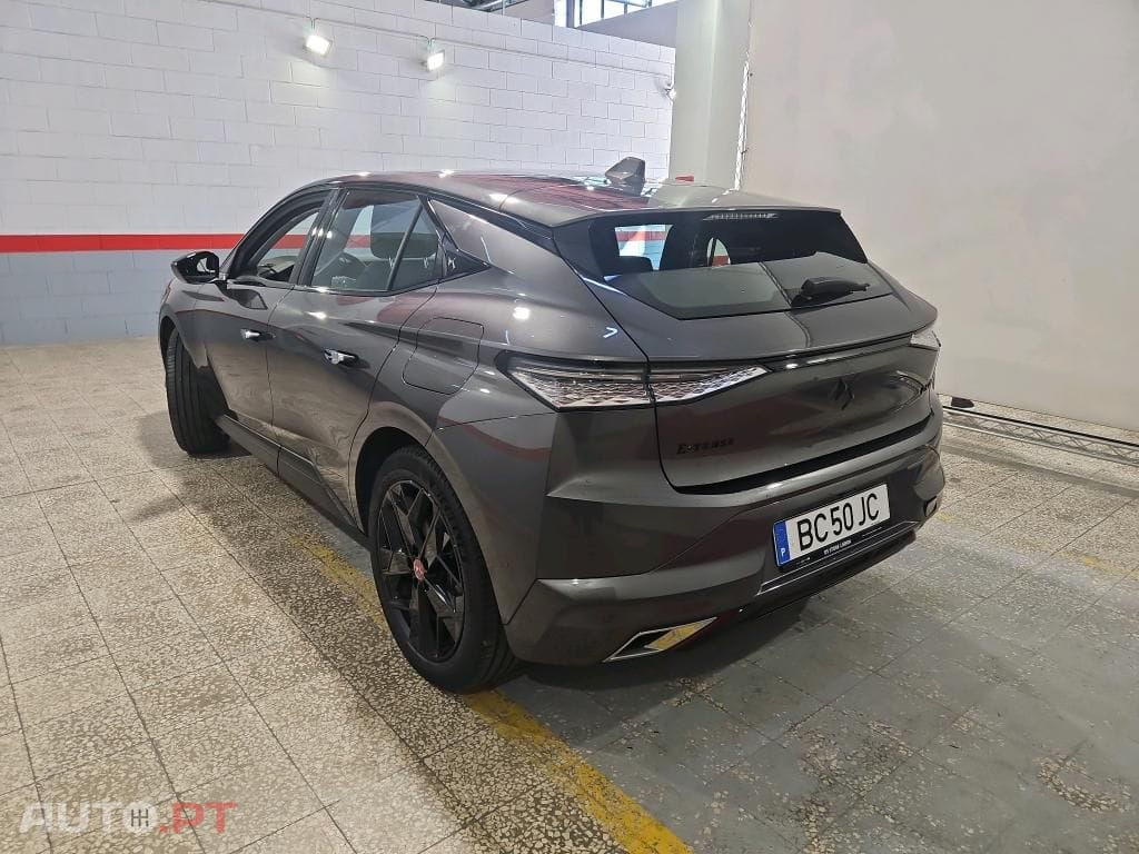DS DS4 E-Tense Performance Line EAT8