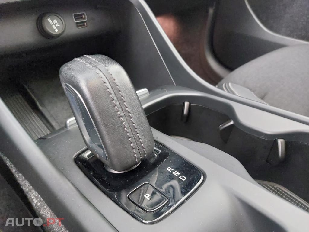 Volvo XC40 1.5 T5 PHEV Momentum Plus