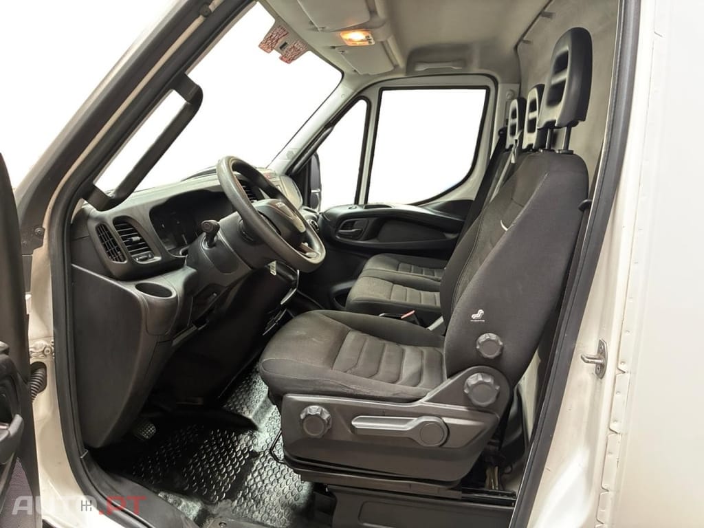 Iveco Daily 2.3 35S14V16