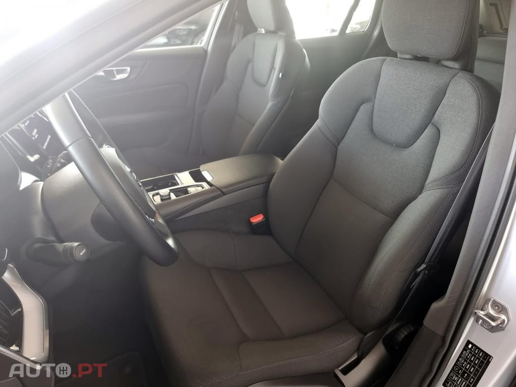 Volvo V60 2.0 T6 AWD TE Inscription Expression — fotografia 15