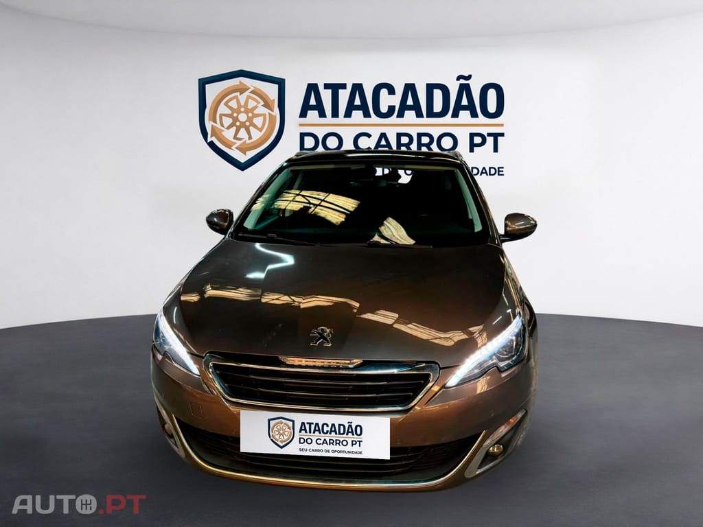 Peugeot 308 SW 1.2 e-THP Allure — fotografia 4