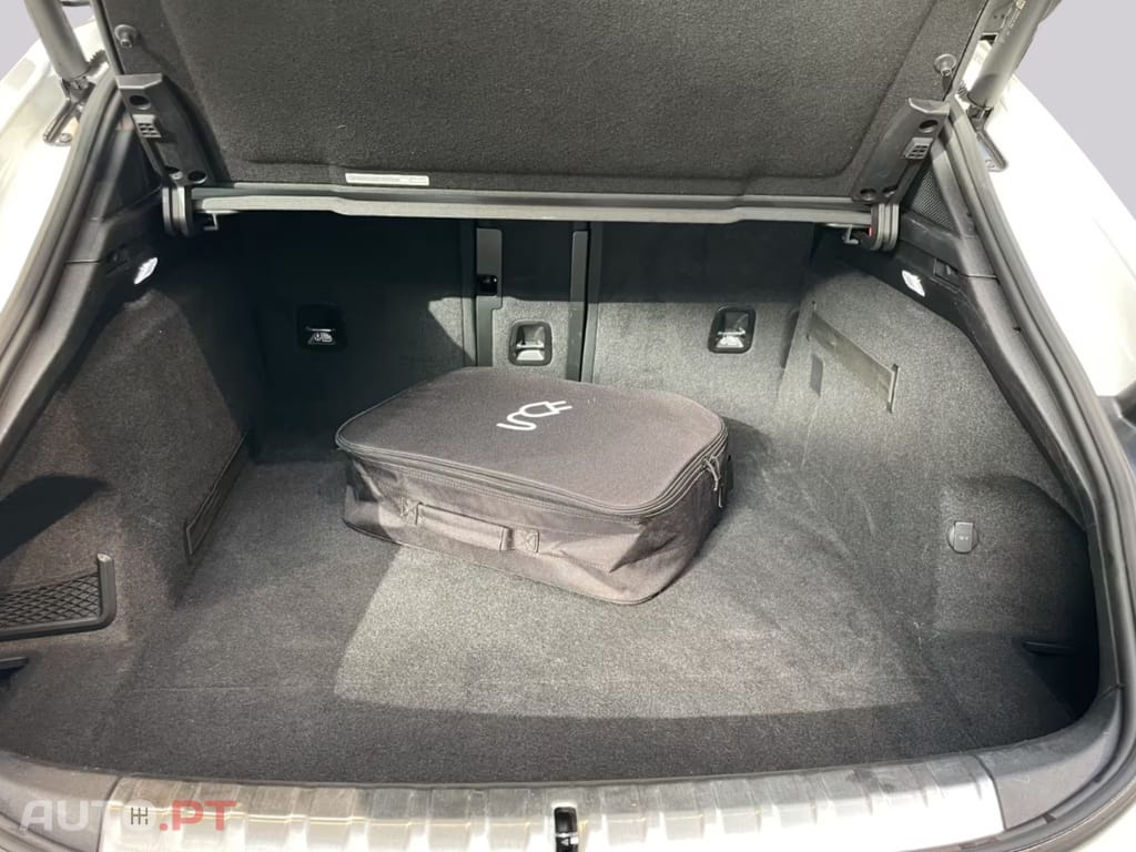 Porsche Taycan 4S I.V.A DEDUTIVEL 