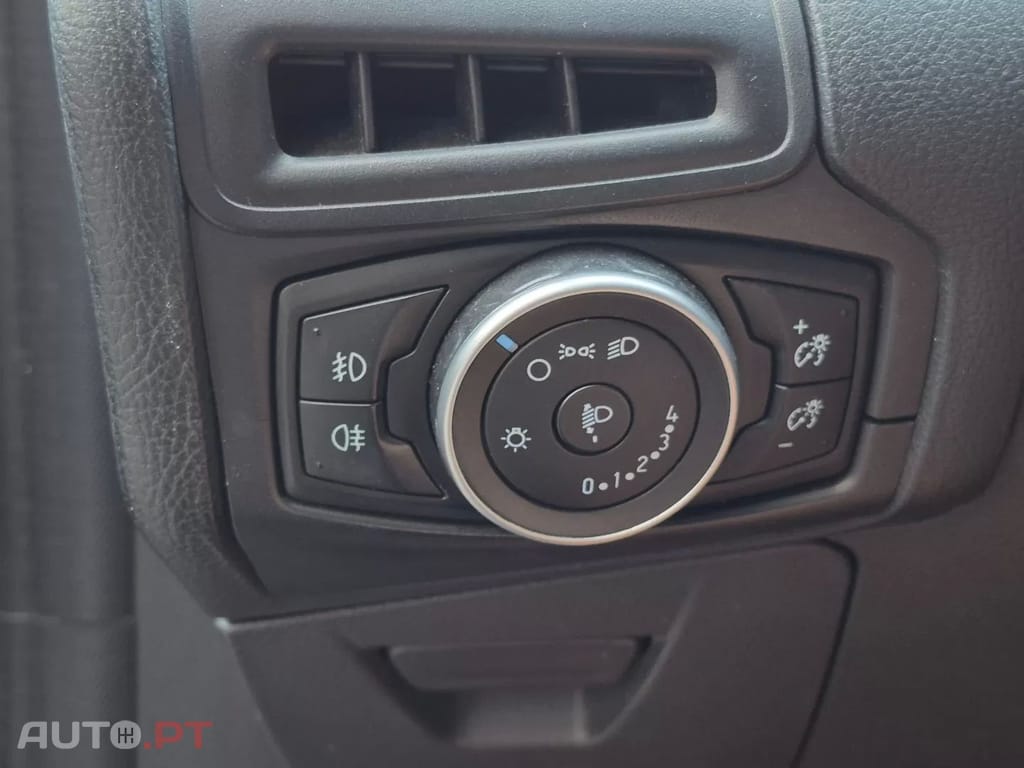 Ford Focus SW 1.5 TDCi EcoBlue Business