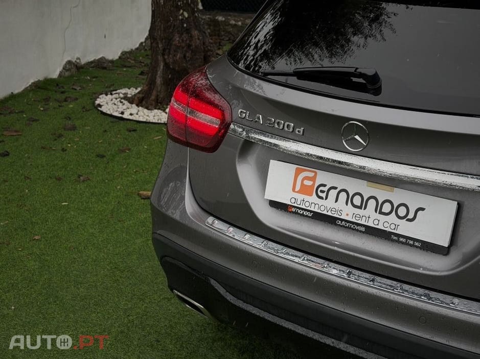 Mercedes-Benz GLA 200 AMG
