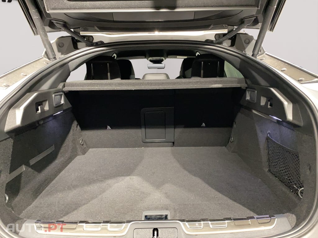 Peugeot E-408 58 kWh GT