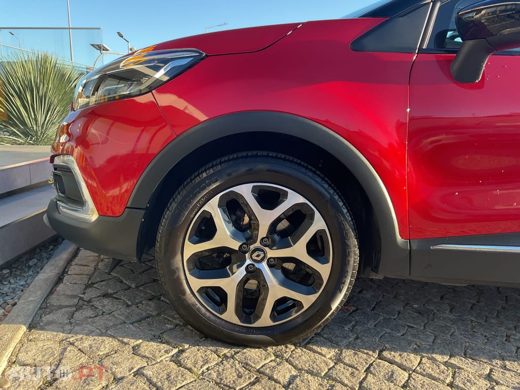 Renault Captur 1.0 TCe Exclusive
