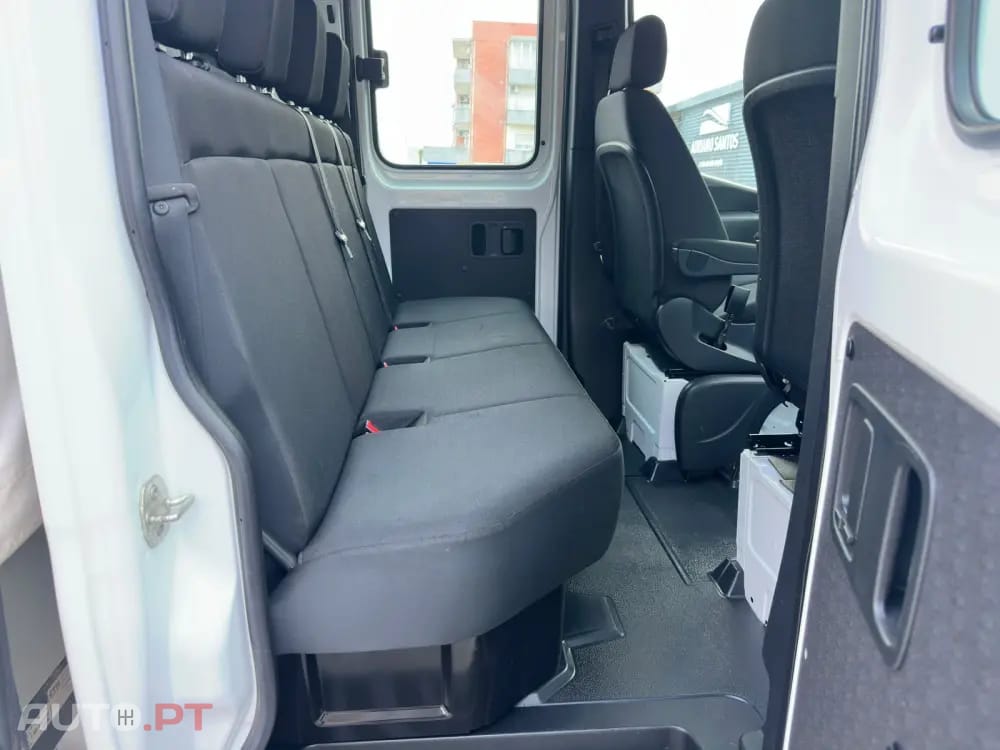 Mercedes-Benz Sprinter Compacta HA 9G-TRONIC