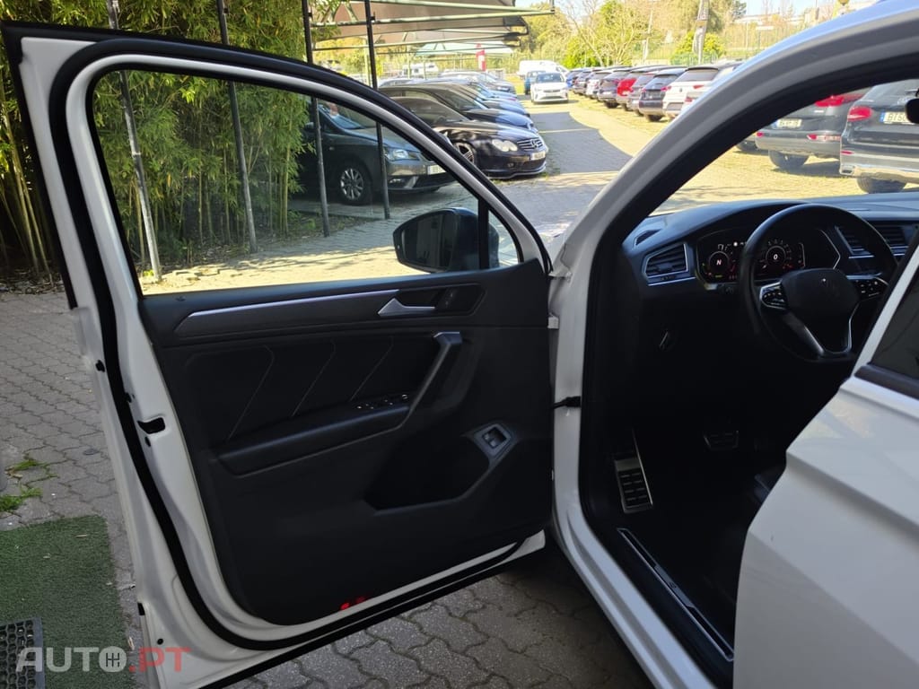 Volkswagen Tiguan 1.4 TSI eHybrid R-Line DSG