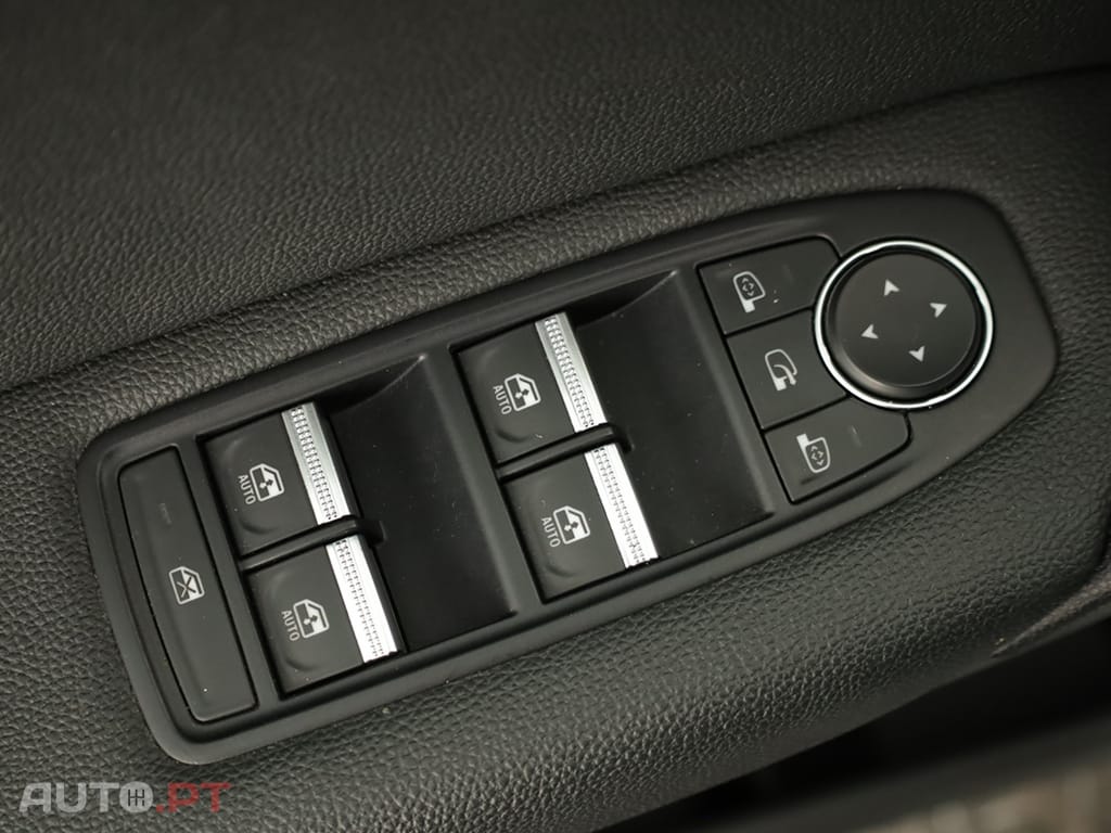 Renault Captur Captur 1.0 TCe Techno Bi-Fuel