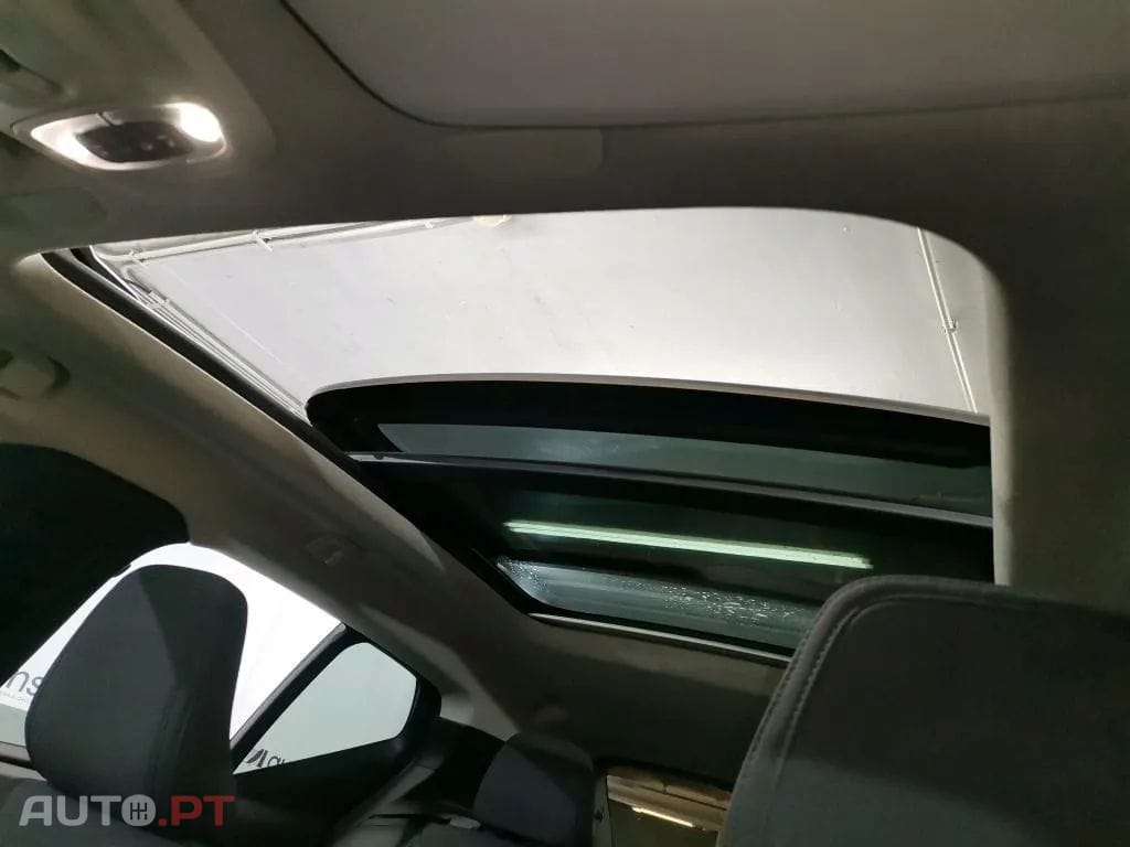 Volvo XC40 1.5 T5 PHEV R-Design Expression