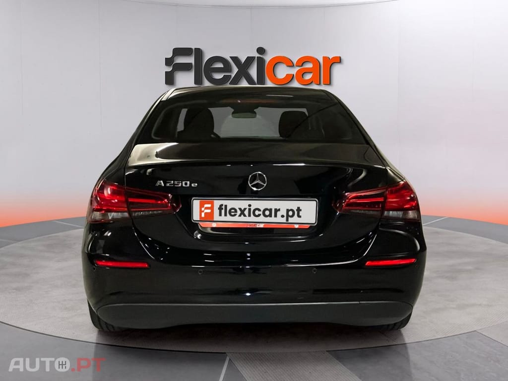 Mercedes-Benz A 250 e