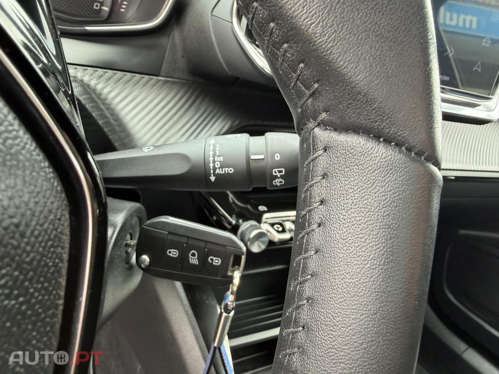 Peugeot 2008 1.2 PureTech Active