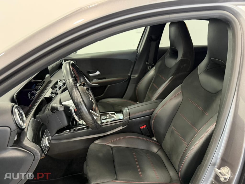 Mercedes-Benz A 250 e AMG Line