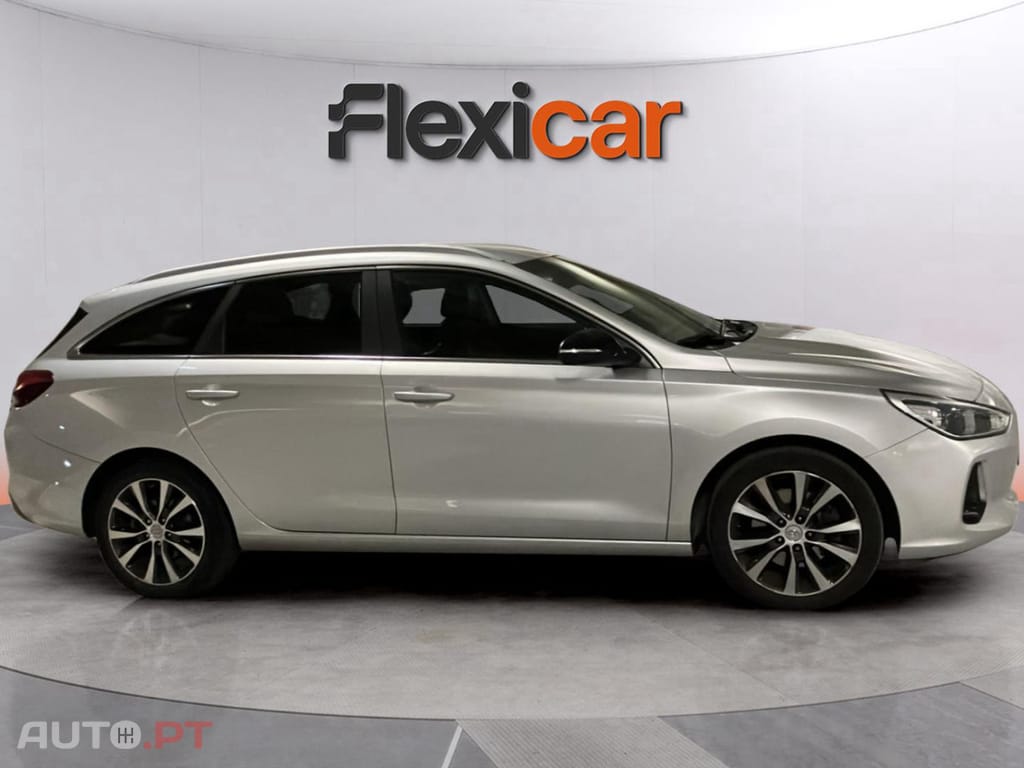 Hyundai i30 CW 1.6 CRDI 110 COMFORT PLUS