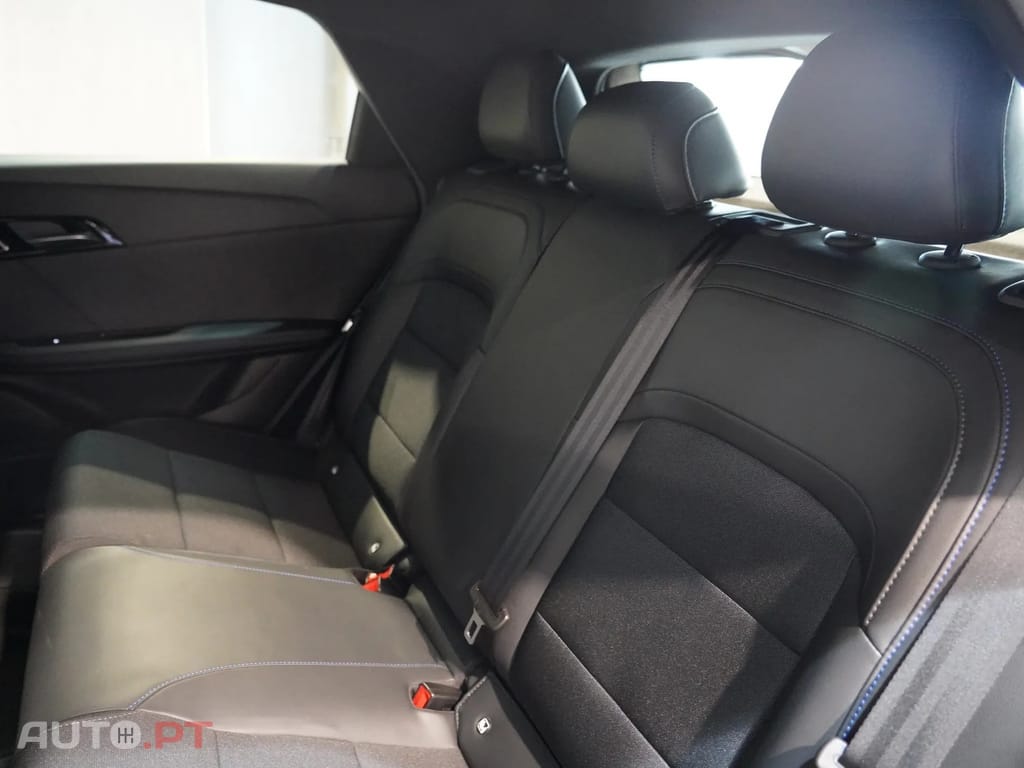 MG MG4 64 kWh Luxury