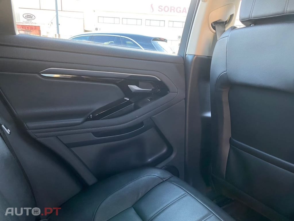 Land Rover Evoque 2.0 D150 AWD HSE Auto