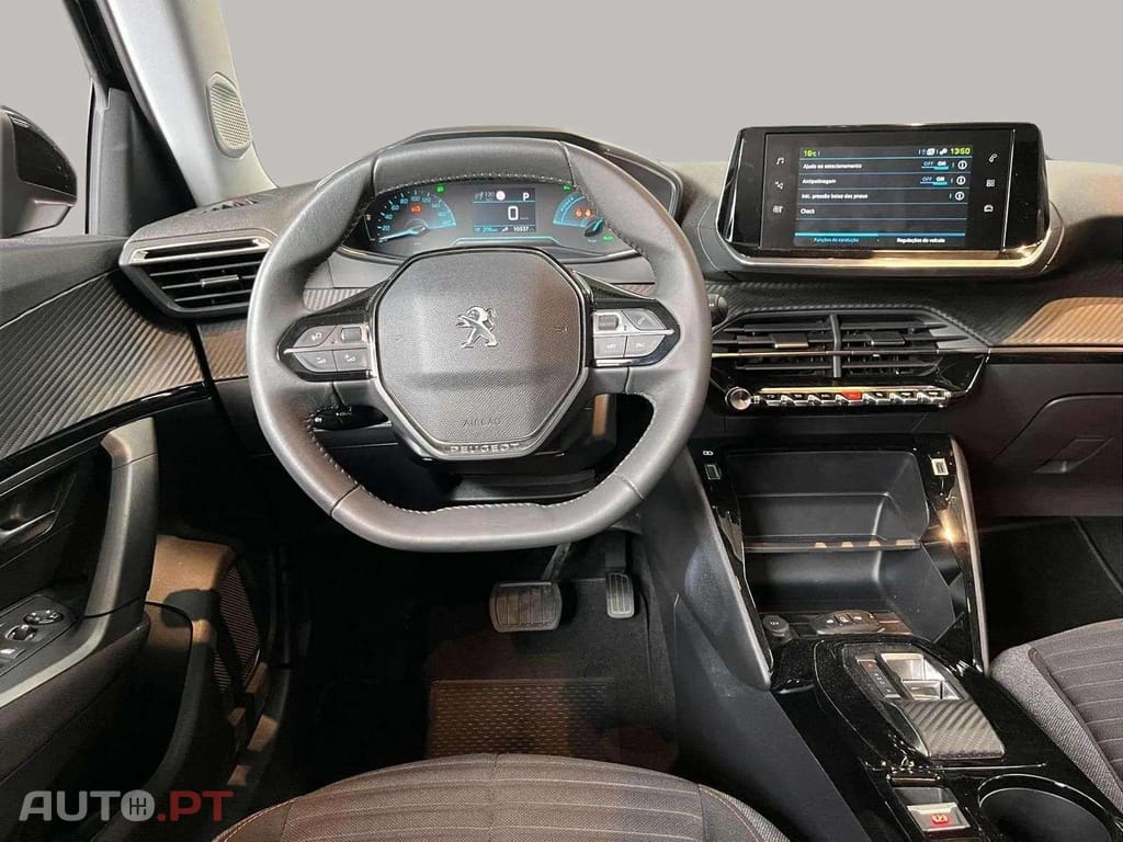 Peugeot E-2008 Active 