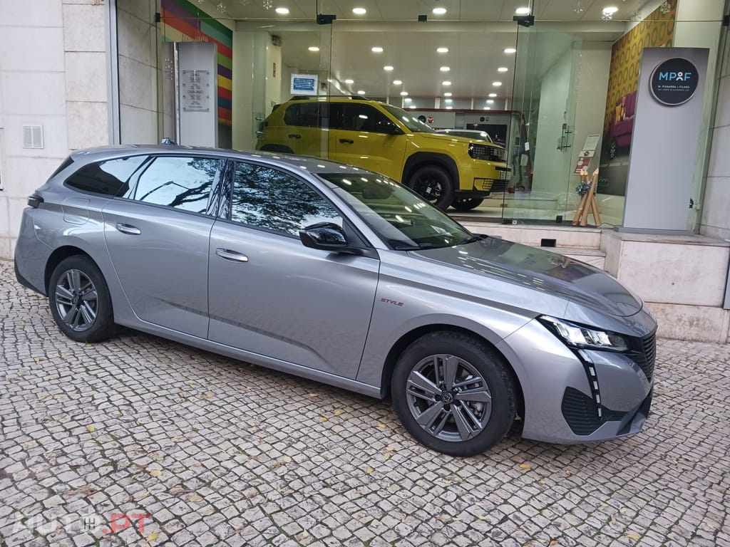 Peugeot 308 SW 1.2 Hybrid Style e-DCS6