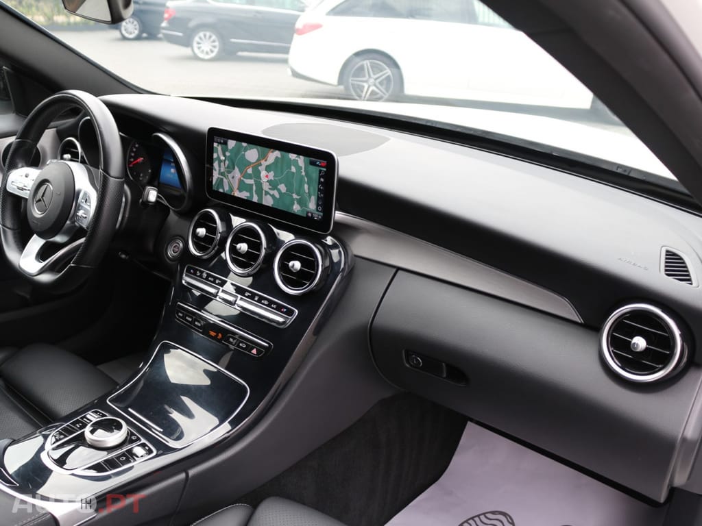 Mercedes-Benz C 300 de AMG Line
