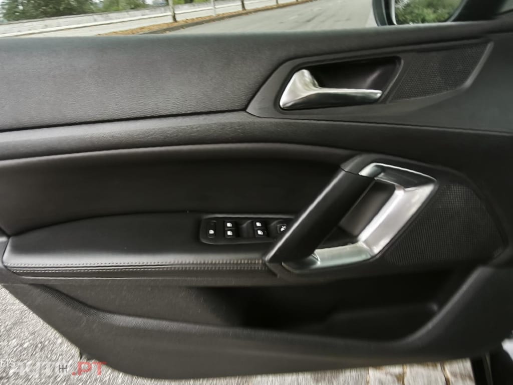 Peugeot 308 1.6 e-HDi Allure J17