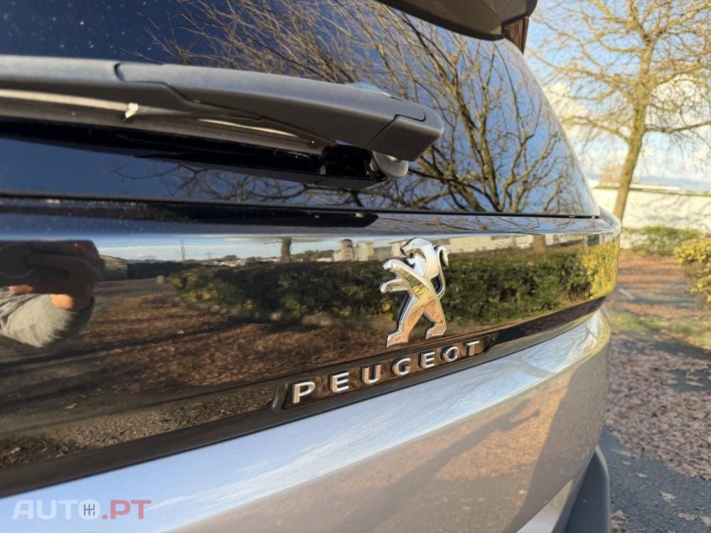 Peugeot 5008 1.5 BlueHDi Allure Pack EAT8