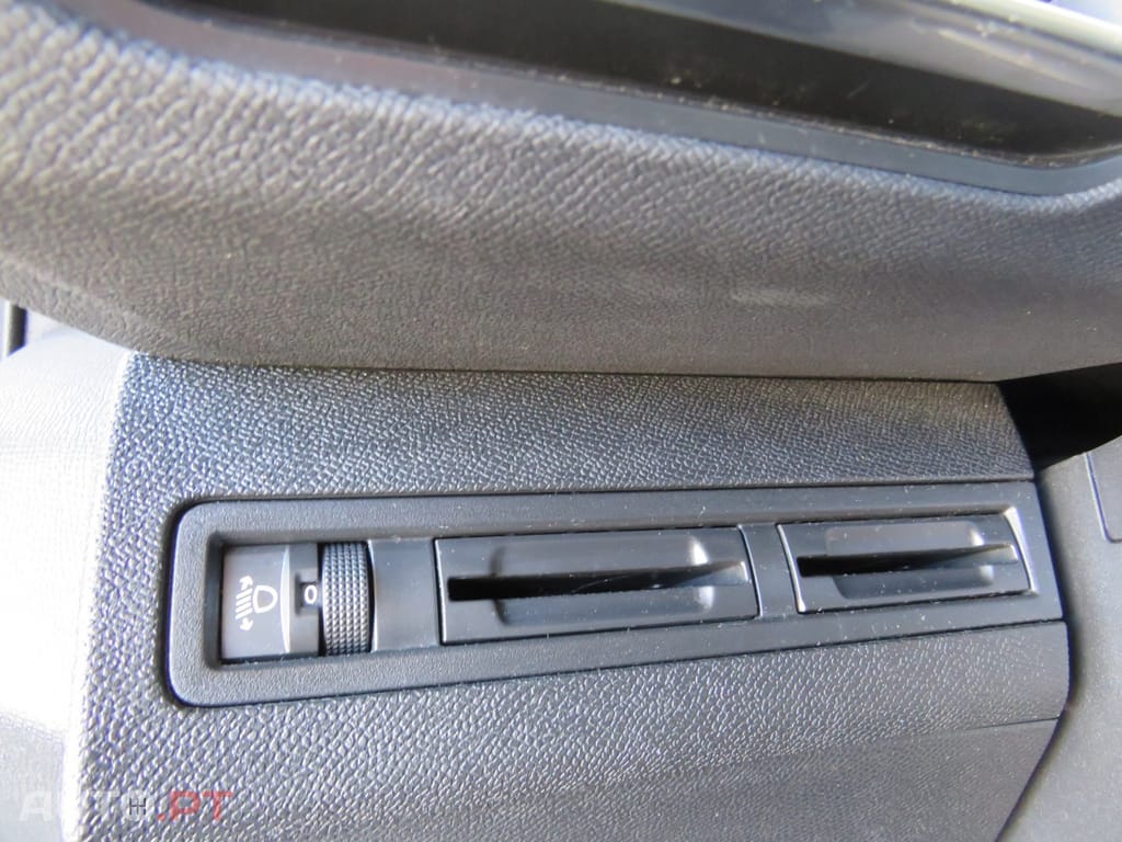 Peugeot 3008 1.5 BlueHDi Allure EAT8