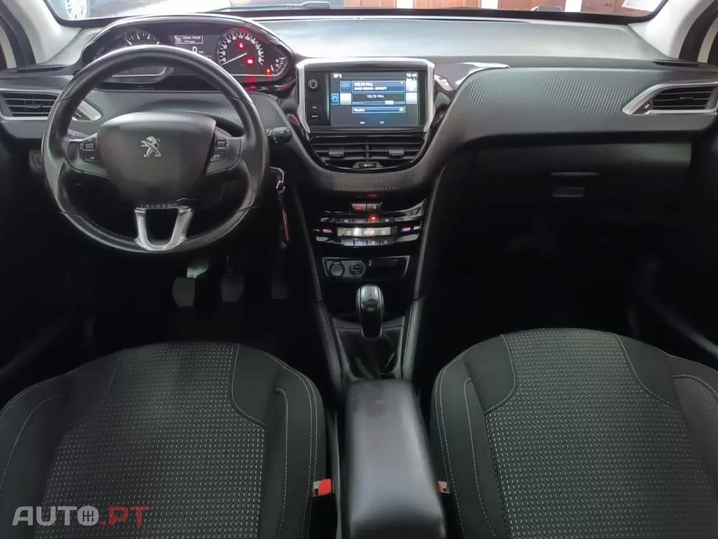 Peugeot 208 1.2 PureTech Allure