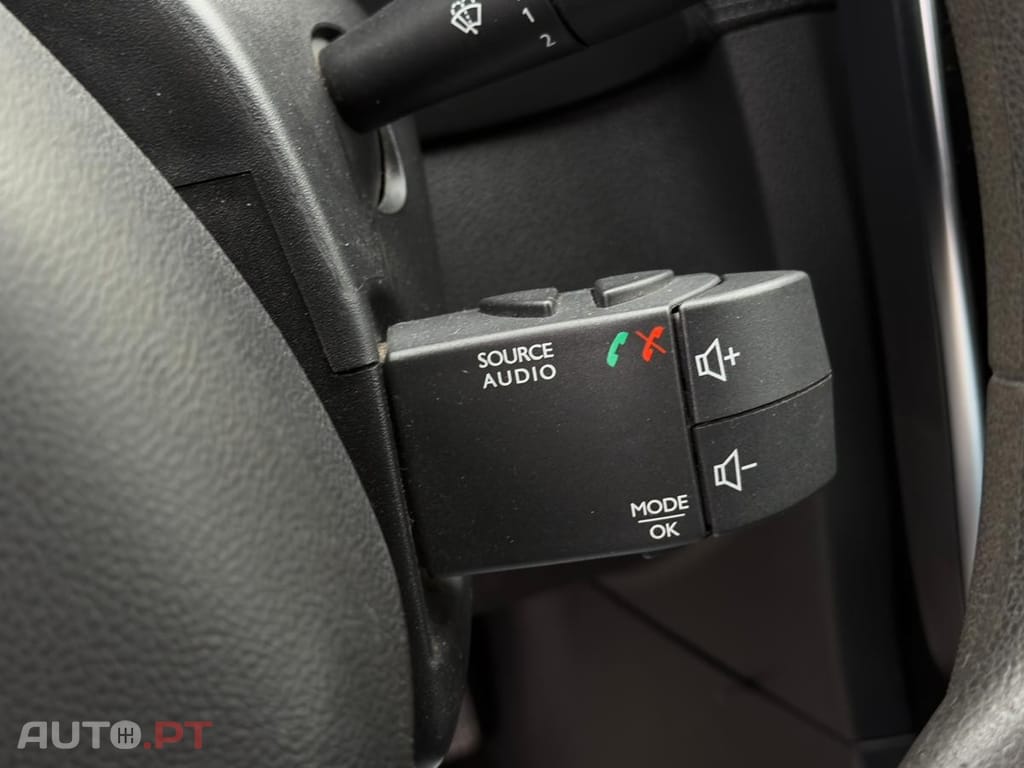 Renault Clio 2 L COMERCIAL