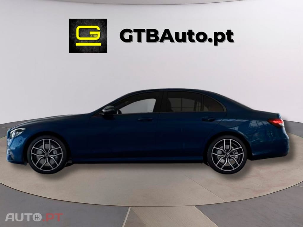 Mercedes-Benz E 300 e AMG I.V.A DEDUTÍVEL