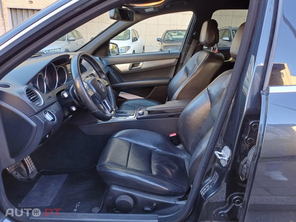 Mercedes-Benz C 220 CDI 170cv cx automatica Nacional