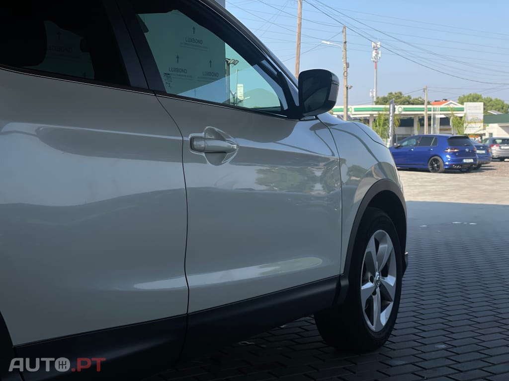 Nissan Qashqai 1.5 dCi N-Connecta