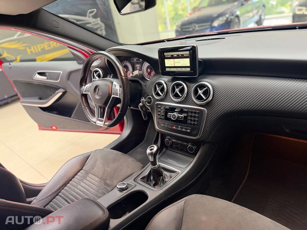 Mercedes-Benz A 180 Dynamic Edition