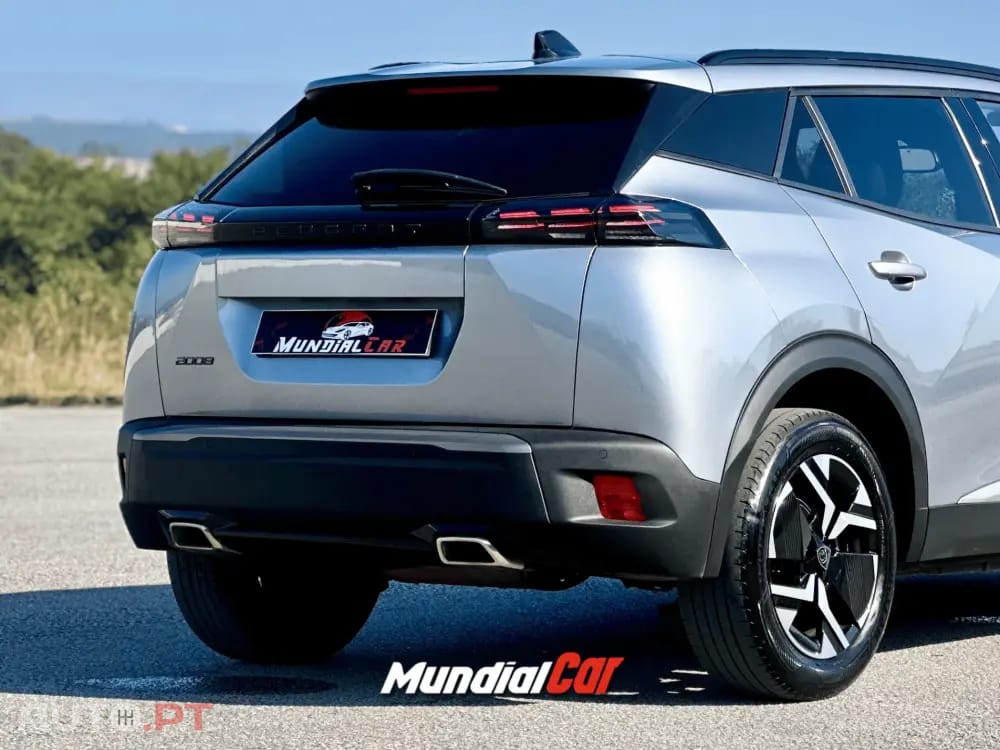 Peugeot 2008 1.2 PureTech Allure EAT8