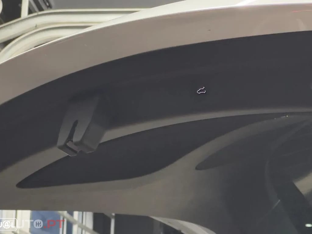 Tesla Model Y Long Range Dual Motor AWD