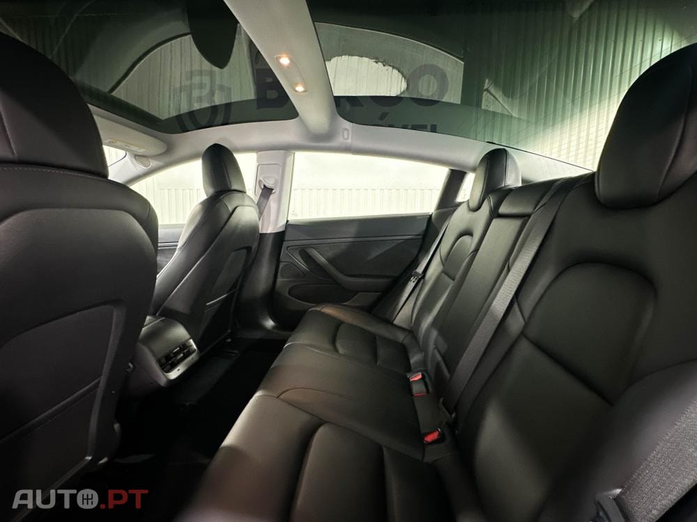 Tesla Model 3 Long Range AWD Dual Motor