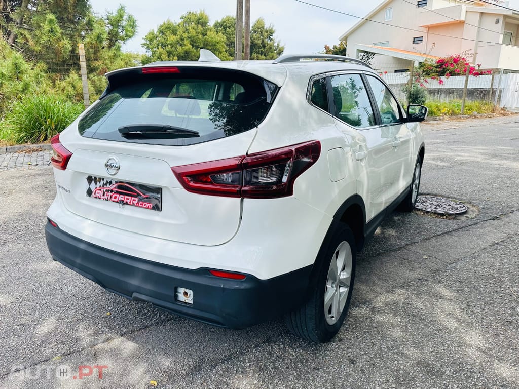 Nissan Qashqai 1.3 DIG-T Business Edition