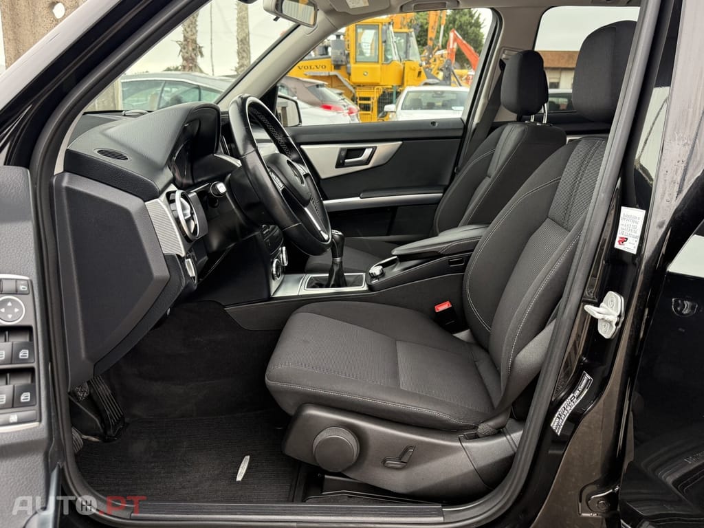 Mercedes-Benz GLK 200 CDI (BlueEFFICIENCY)