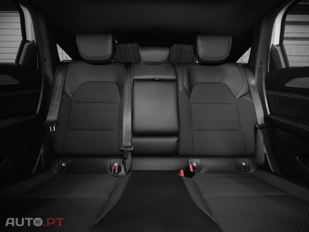 Renault Arkana 1.6 E-Tech Full Hybrid Techno