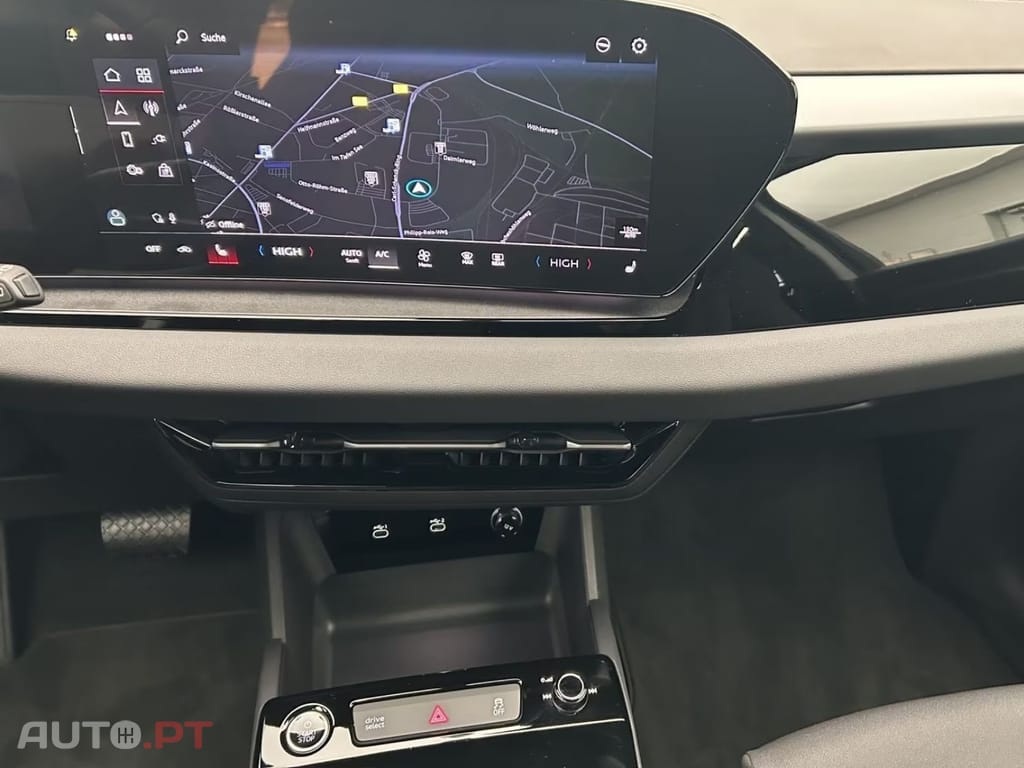 Audi Q6 E-Tron  I.V.A DEDUTÍVEL