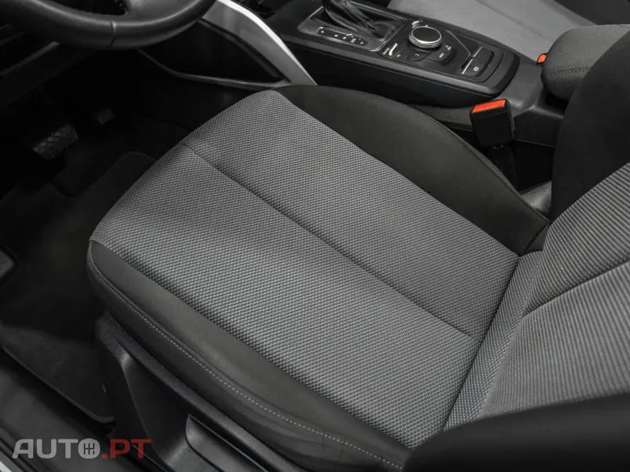 Audi Q2 30 TFSI Sport S tronic