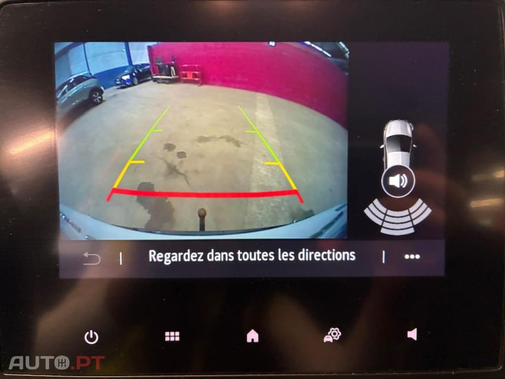 Renault Captur 1.6 E-Tech Business