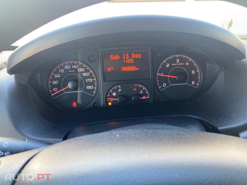 Peugeot Boxer 2.2 BLUEHDI 330 L2H1