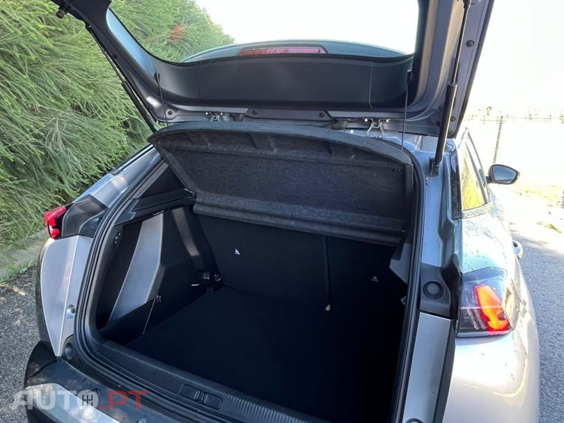Peugeot 2008 1.2 PureTech Active